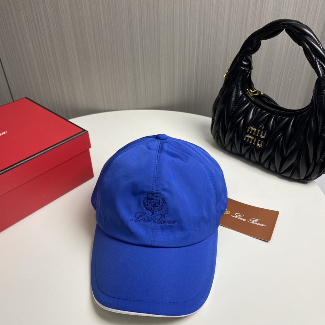 Loro Piana Caps